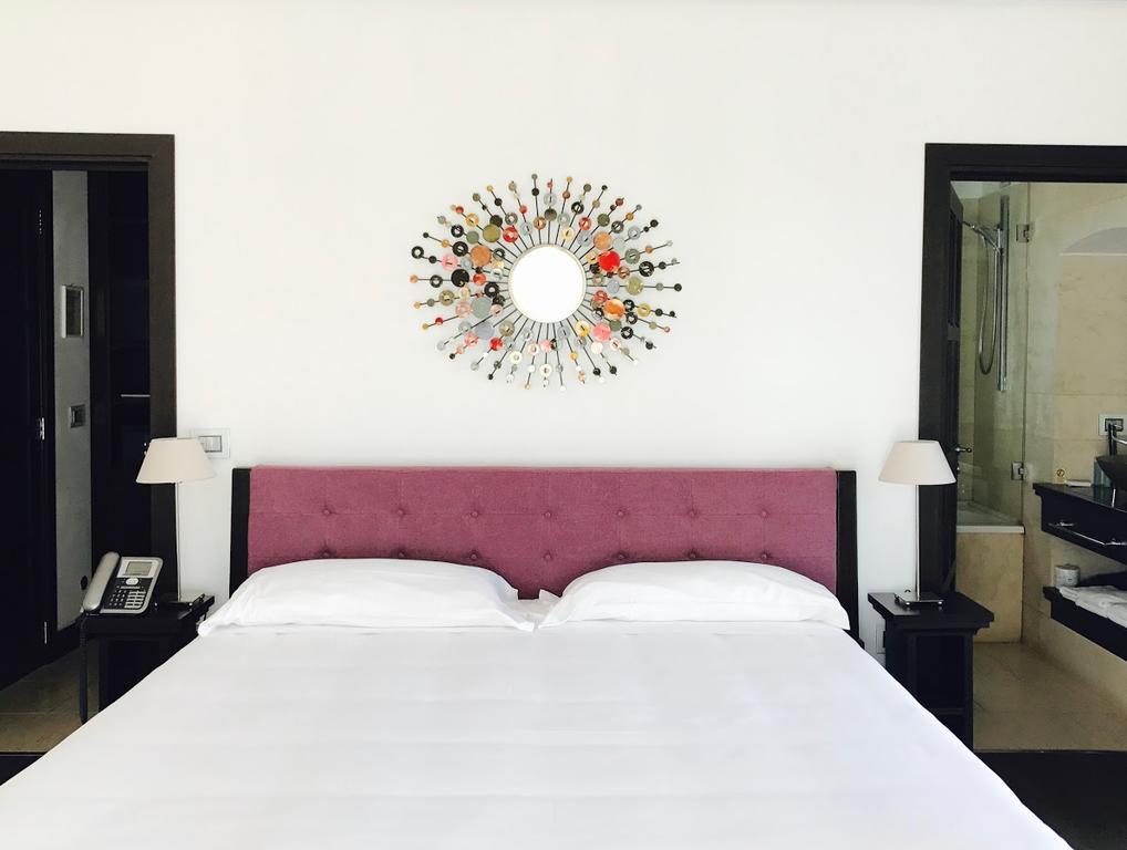 Masseria Bagnara Resort & Spa Marina di Lizzano Bagian luar foto